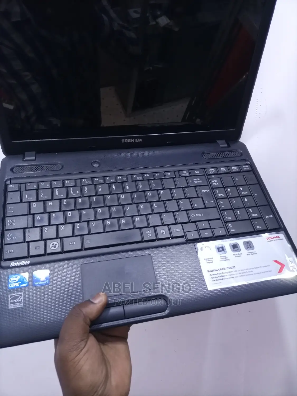 Laptop Toshiba 4GB Intel Core I3 HDD 320GB