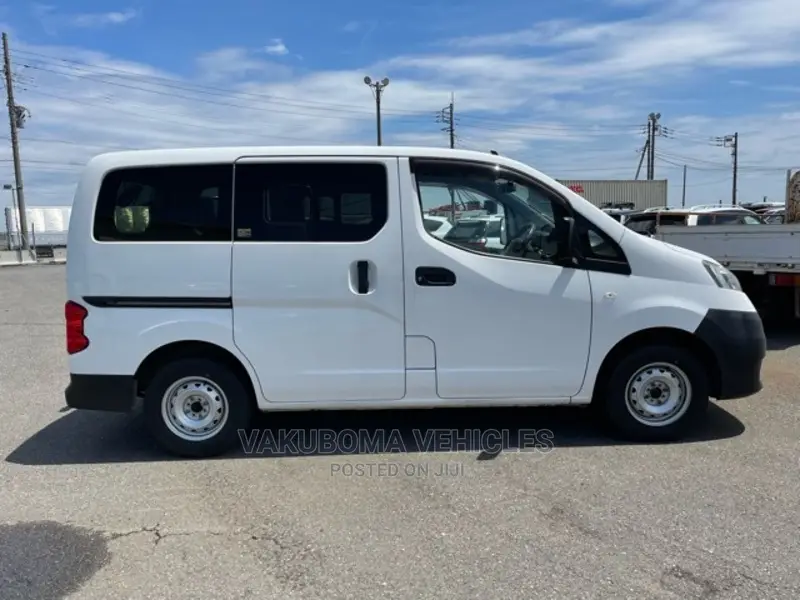 Nissan Vanette 2014 White