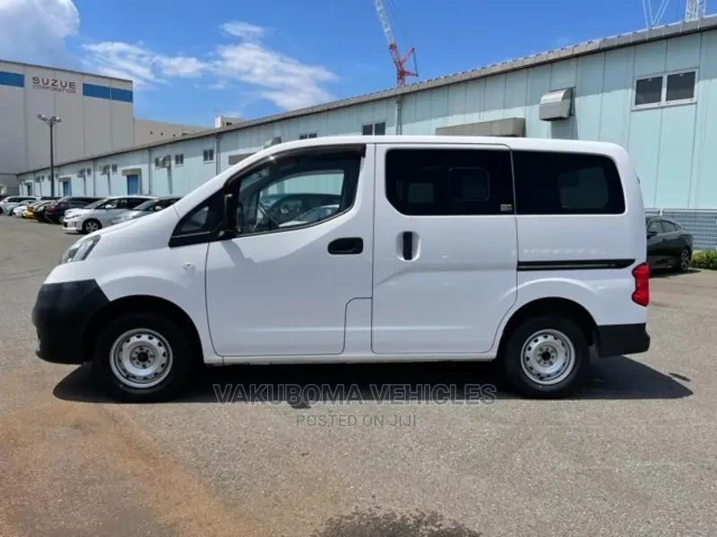 Nissan Vanette 2014 White
