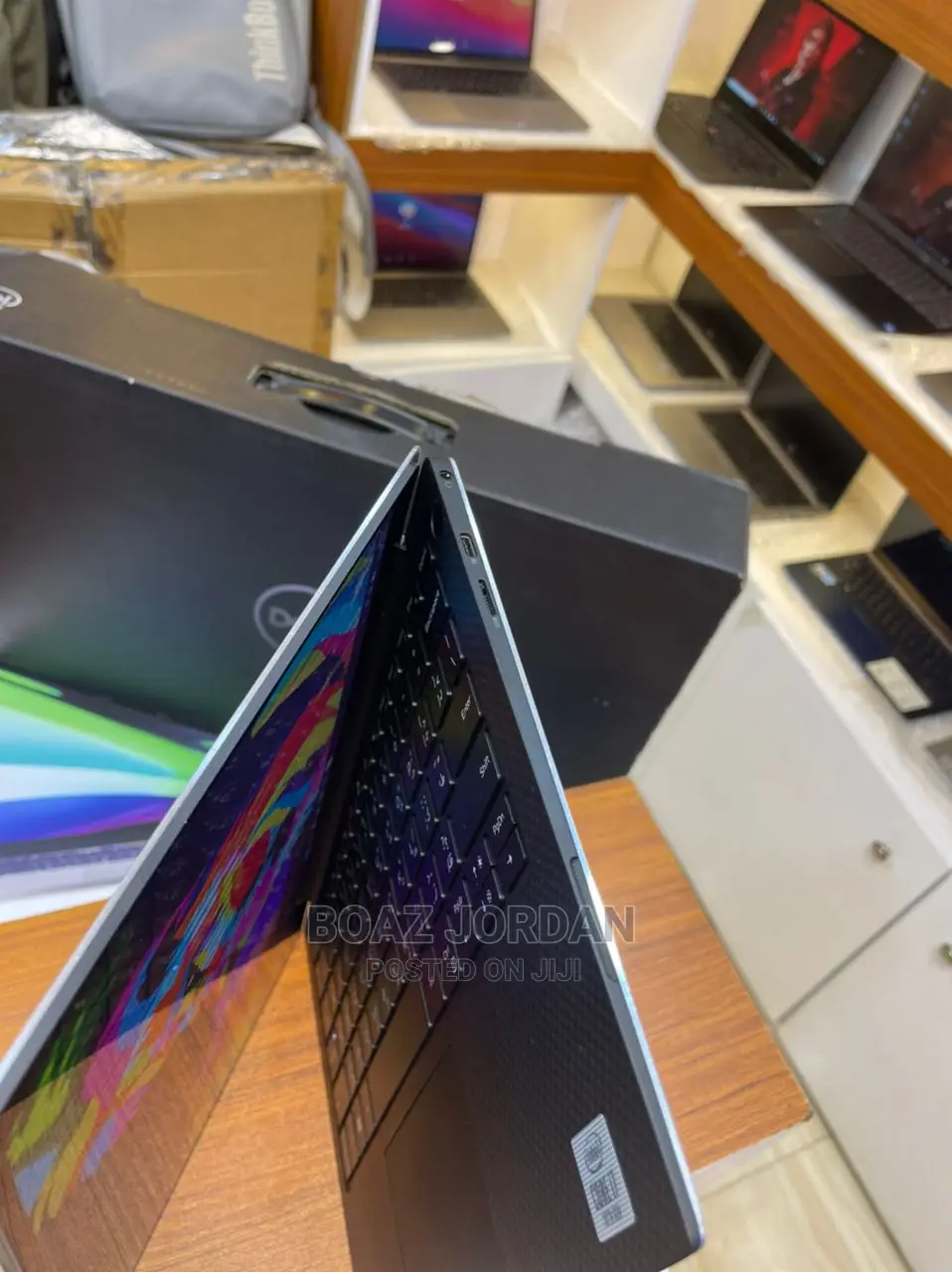 New Laptop Dell XPS 13 7390 16GB Intel Core I7 SSD 512GB