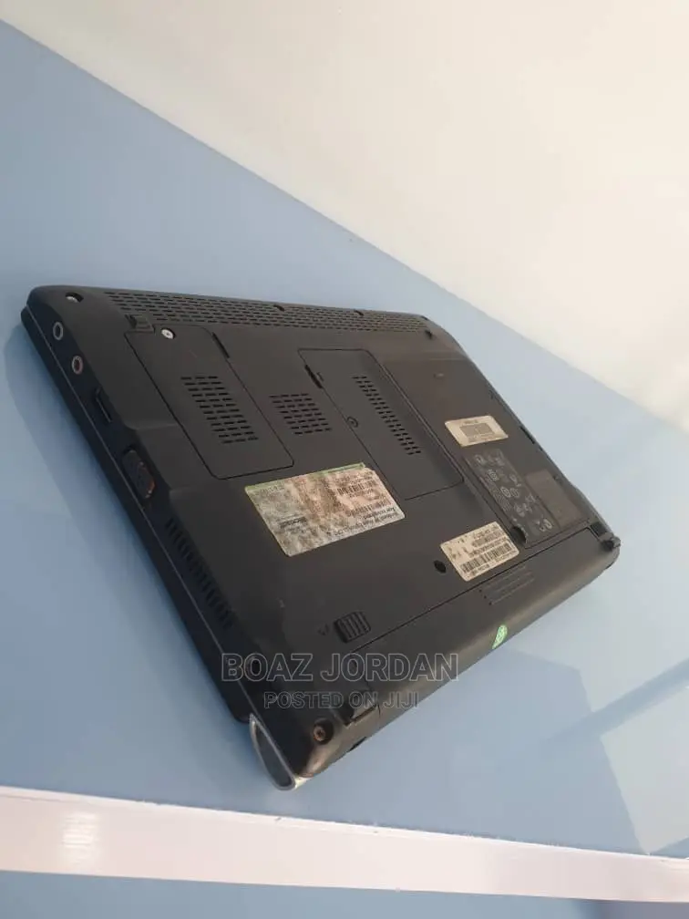 Laptop Acer Aspire 1 2GB Intel Pentium HDD 250GB