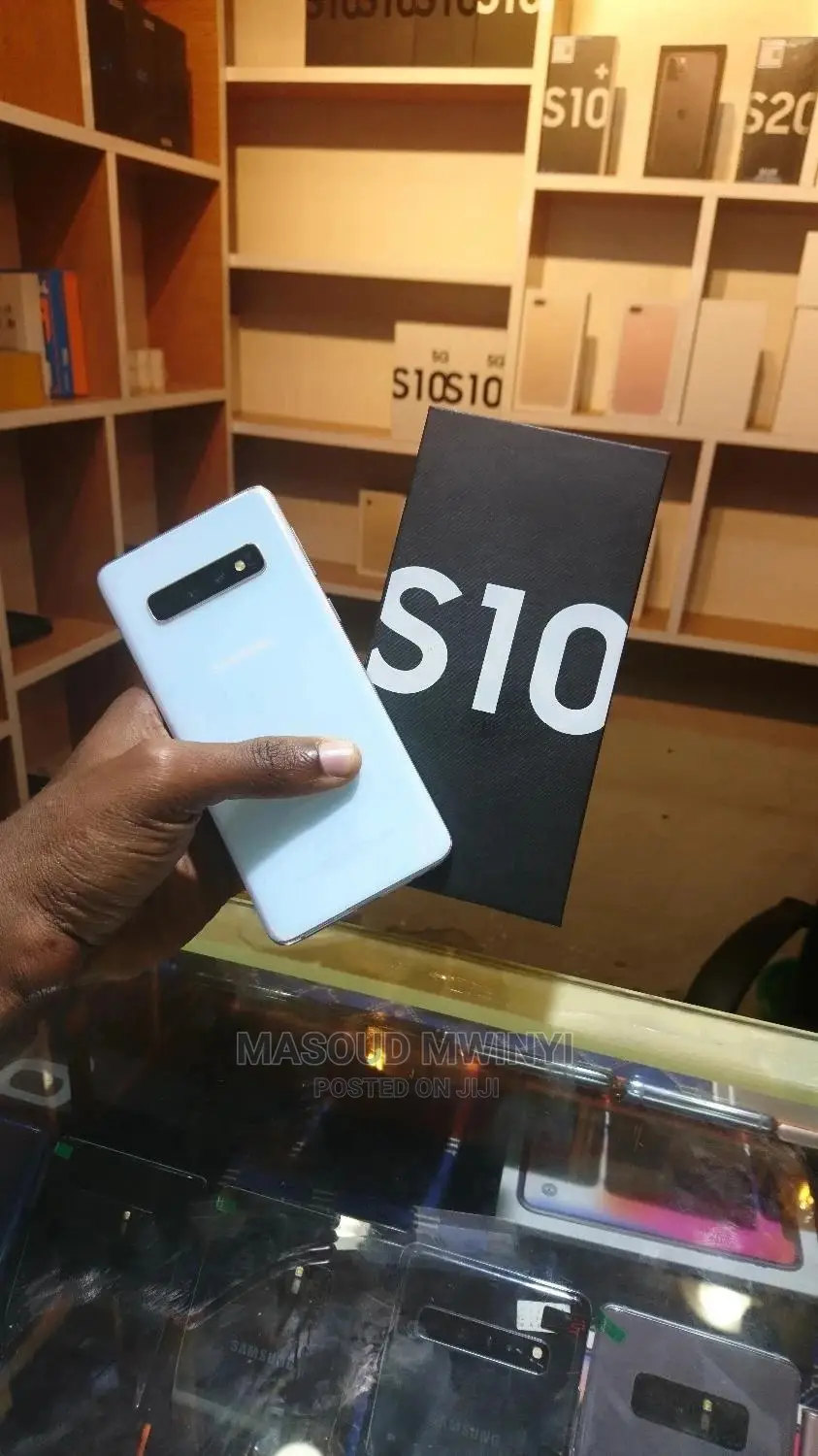 New Samsung Galaxy S10 128 GB White