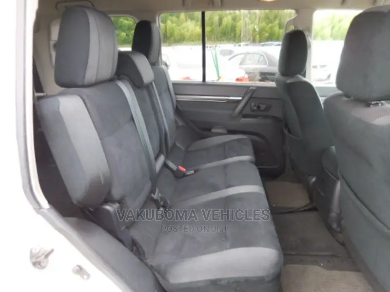 Mitsubishi Pajero 2007 White