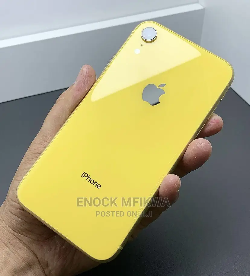 Apple iPhone XR 64 GB Yellow