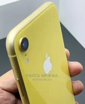 Apple iPhone XR 64 GB Yellow