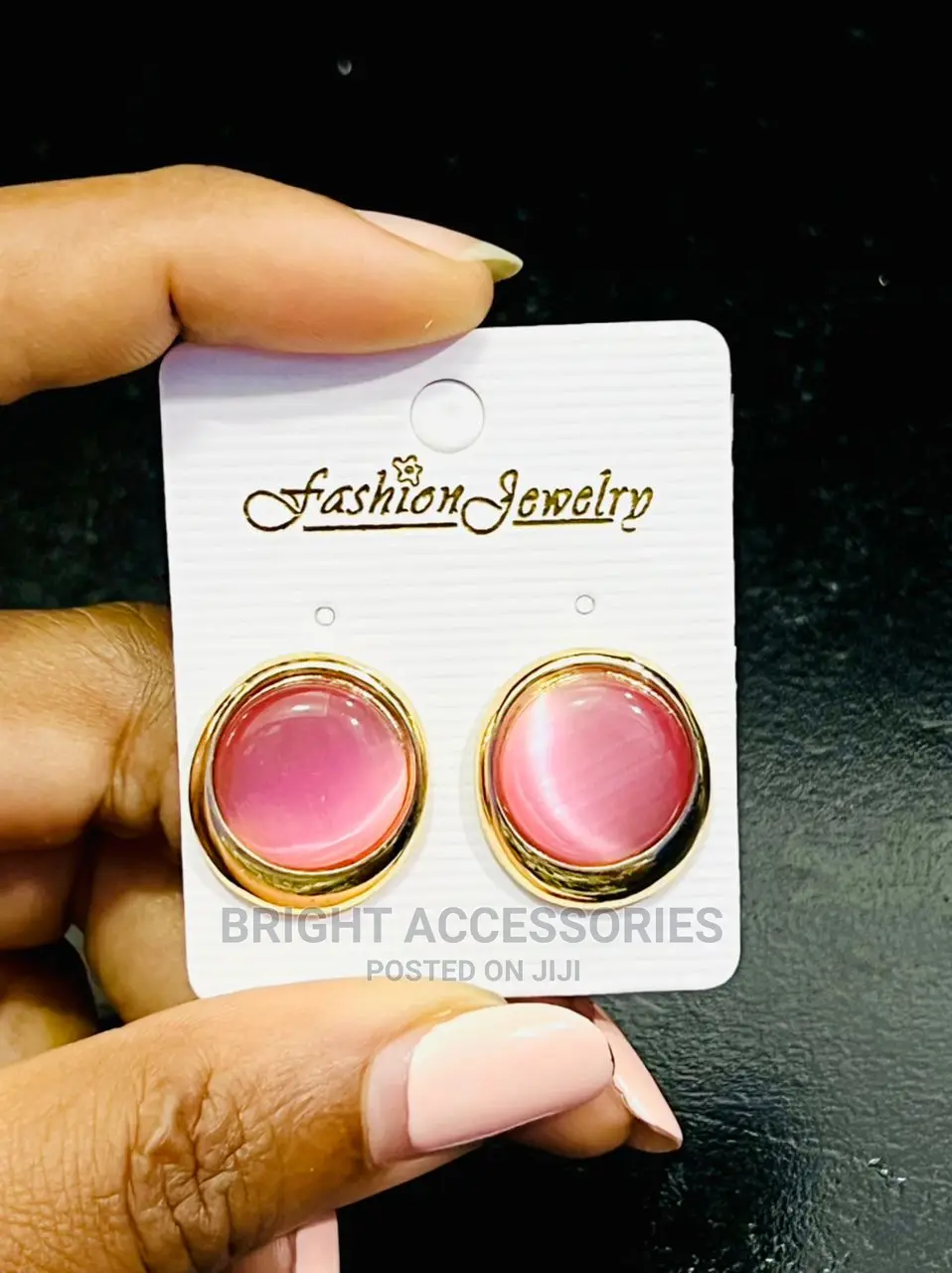 Hereni/ Earrings