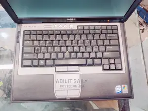 Laptop Dell Latitude D620 2GB Intel Core 2 Duo HDD 500GB