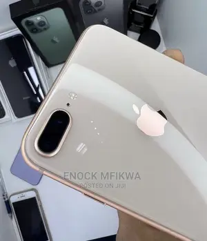 Apple iPhone 8 Plus 64 GB Gold