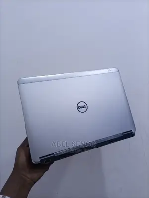 Laptop Dell 4GB Intel Core I5 SSD 128GB