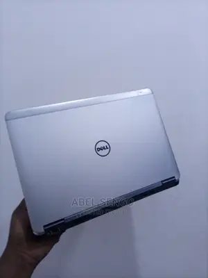 Laptop Dell 4GB Intel Core I5 SSD 128GB