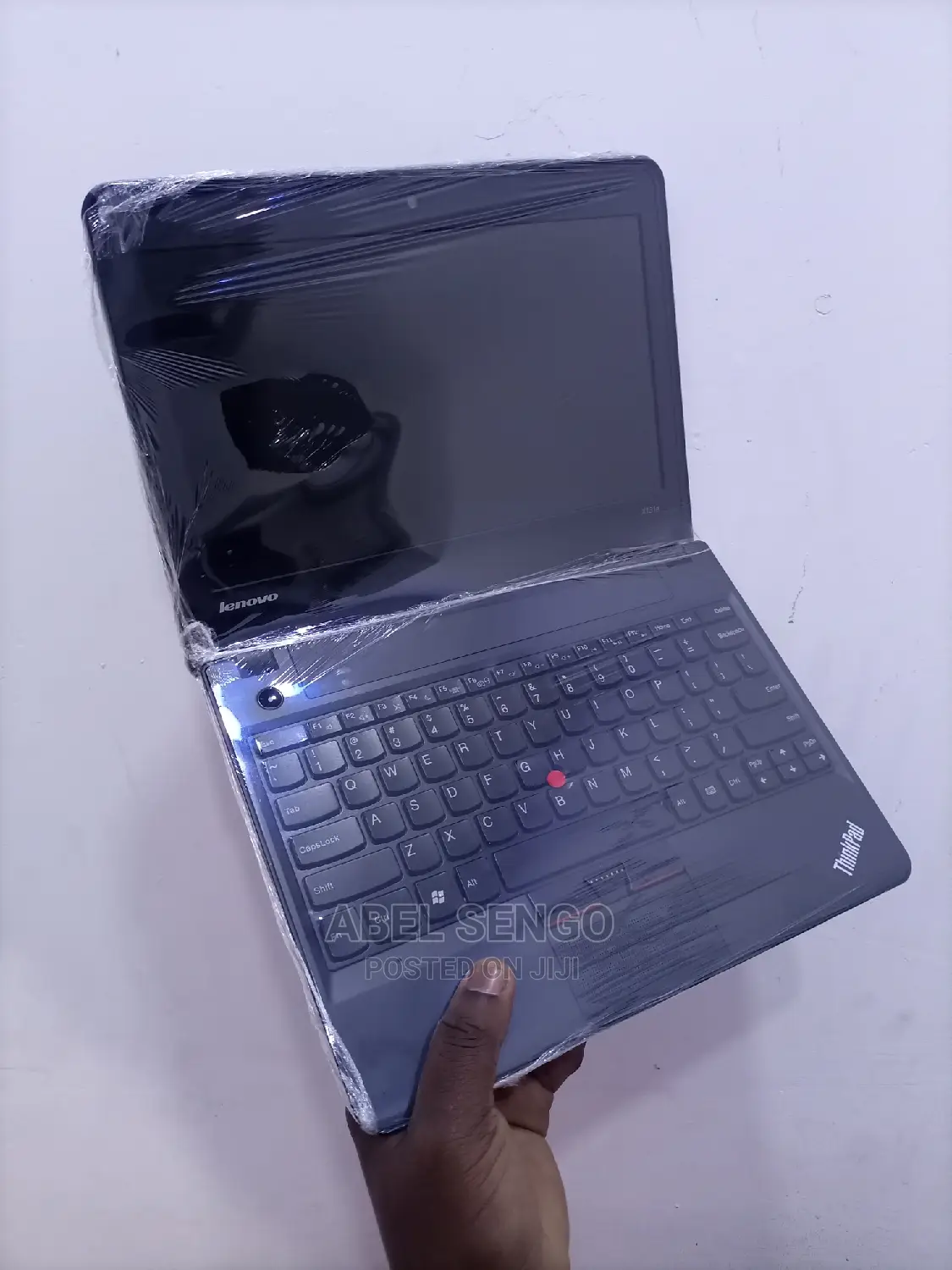 Laptop Lenovo ThinkPad X131e 4GB Intel Core I3 HDD 320GB