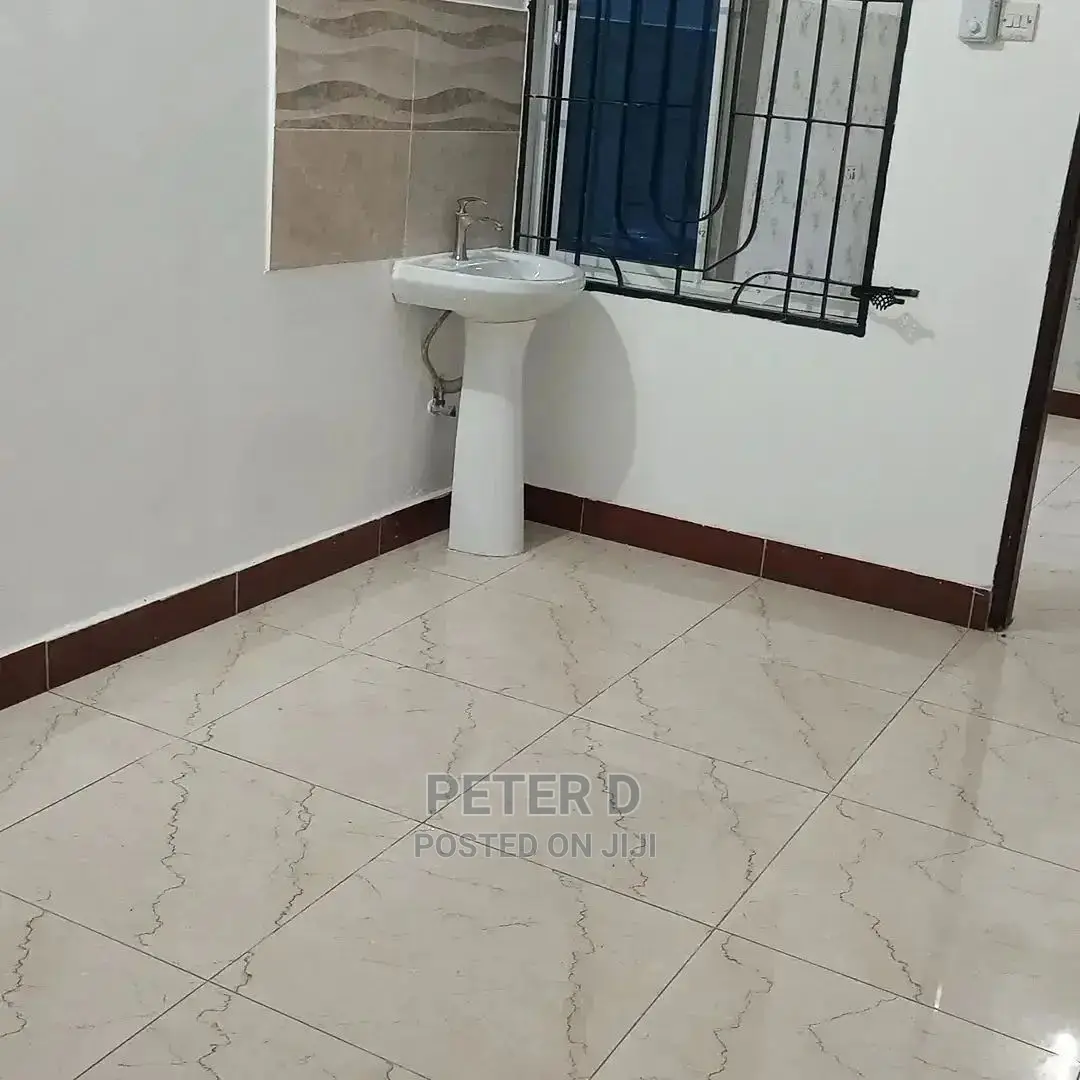 1bdrm Apartment in Kimara for Rent