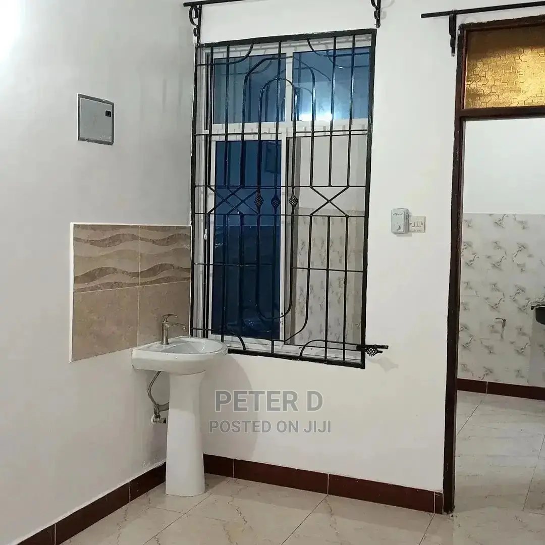 1bdrm Apartment in Kimara for Rent