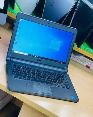 New Laptop Dell Latitude 13 3340 4GB Intel Core I3 HDD 500GB