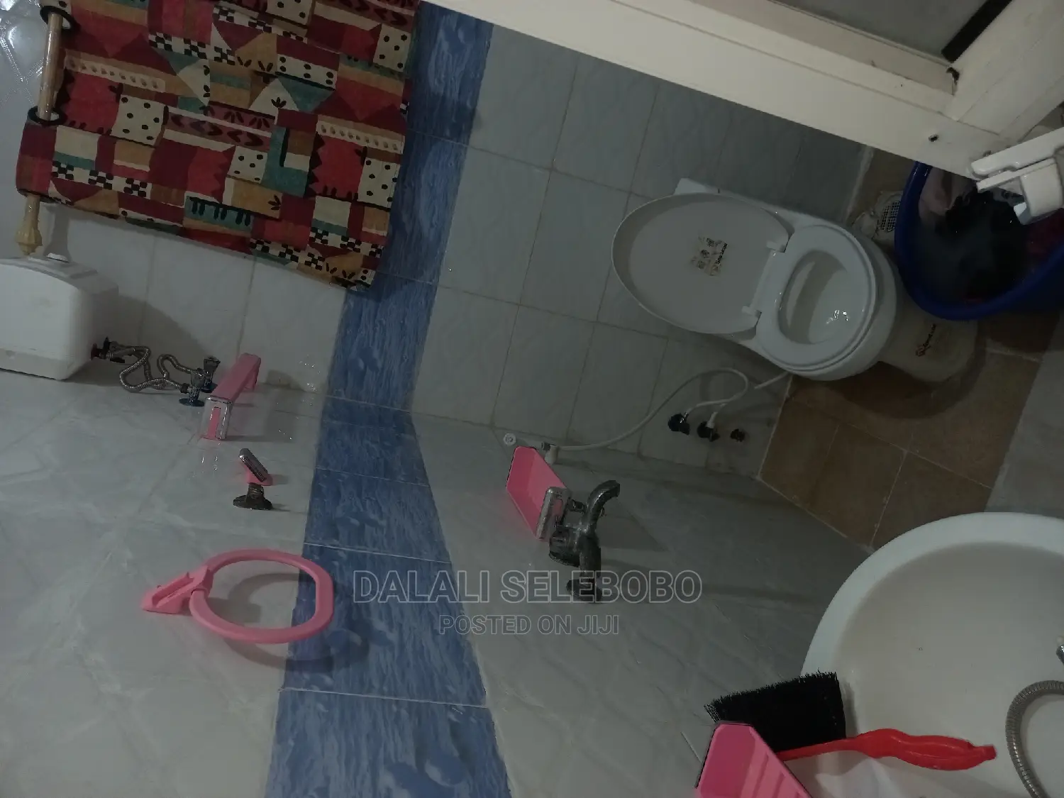 1bdrm Bungalow in Makumbusho Stand, Kinondoni for Rent