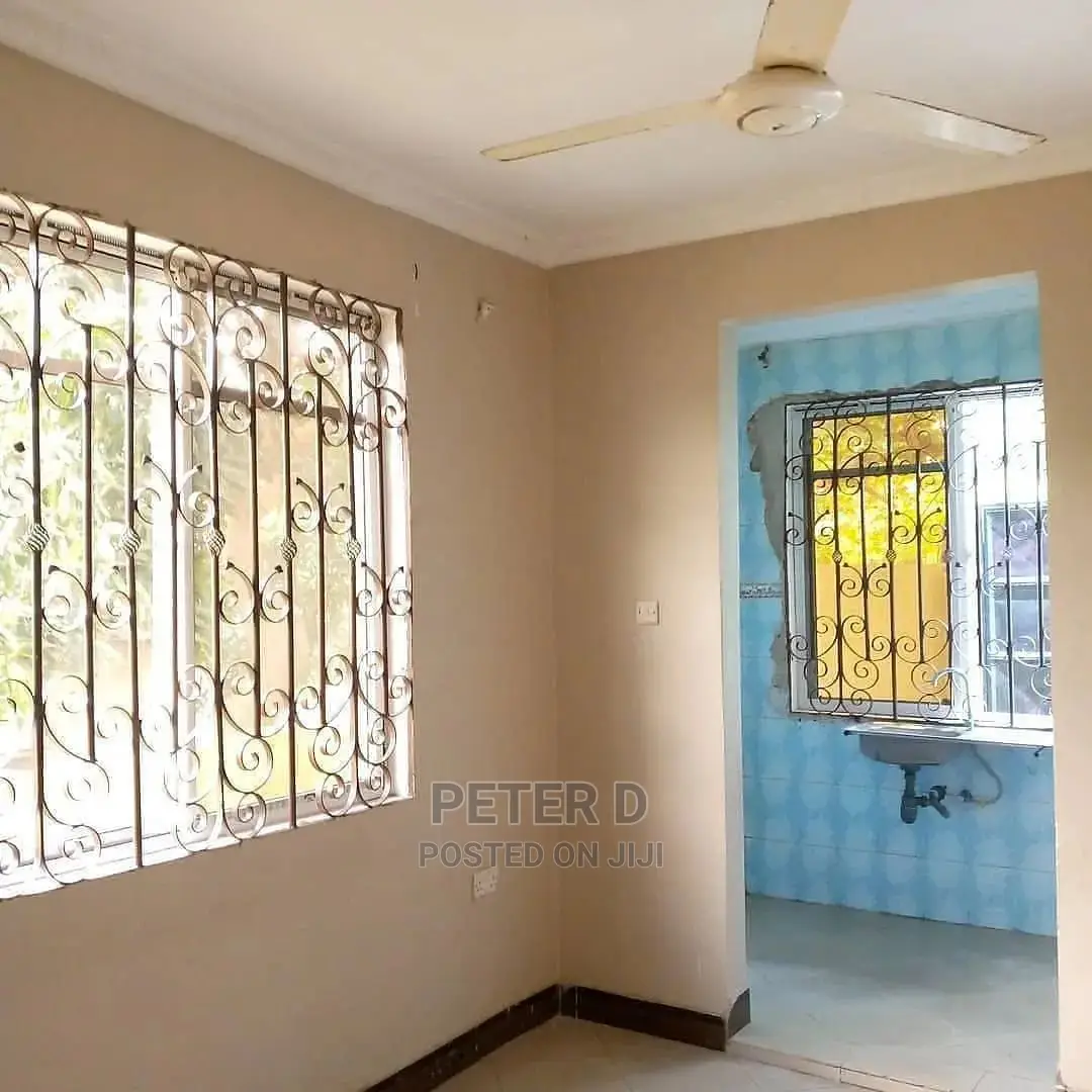 1bdrm Apartment in Kimara for Rent