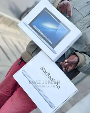 New Laptop Apple MacBook Pro 2012 4GB Intel Core I5 HDD 500GB