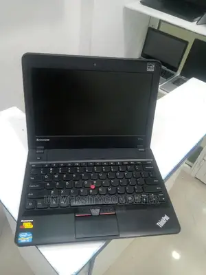 Laptop Lenovo ThinkPad X131e 4GB Intel Core I3 HDD 500GB