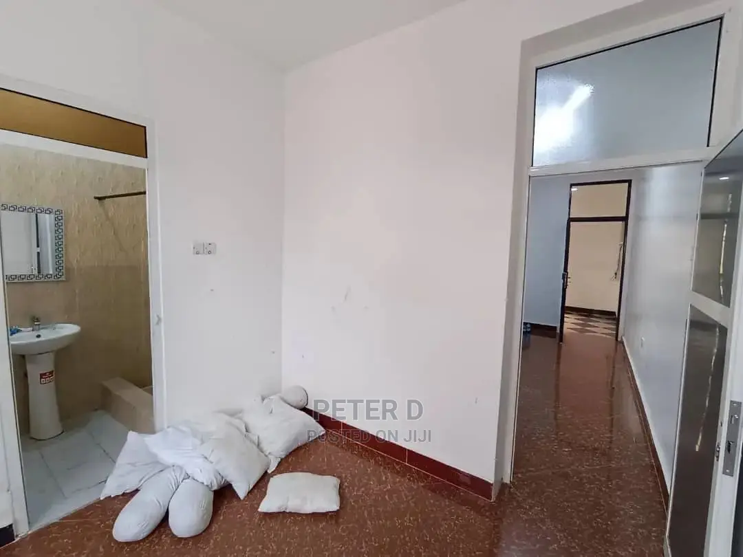 1bdrm Apartment in Kimara for rent