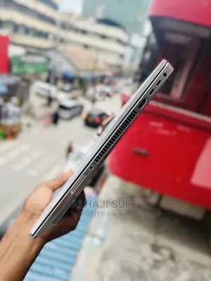 Laptop HP EliteBook 1050 G1 16GB Intel Core I5 SSD 512GB
