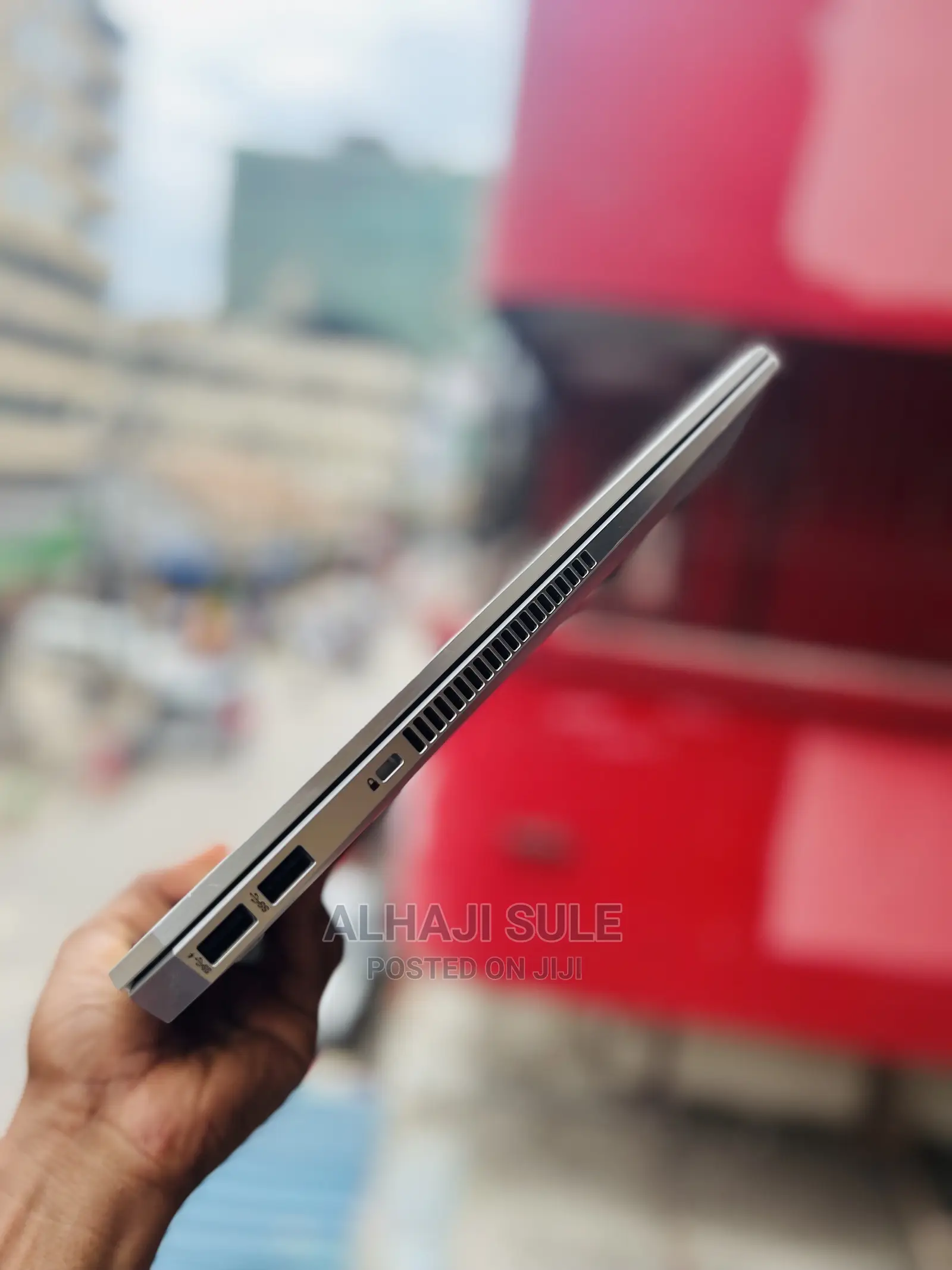 Laptop HP EliteBook 1050 G1 16GB Intel Core I5 SSD 512GB