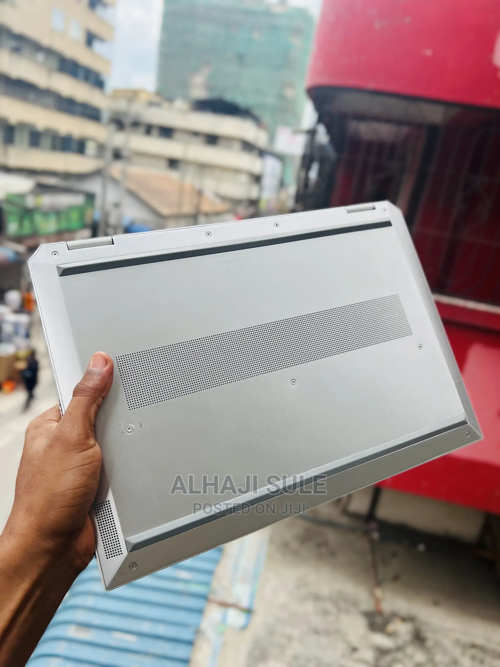 Laptop HP EliteBook 1050 G1 16GB Intel Core I5 SSD 512GB