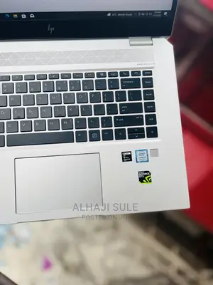 Laptop HP EliteBook 1050 G1 16GB Intel Core I5 SSD 512GB