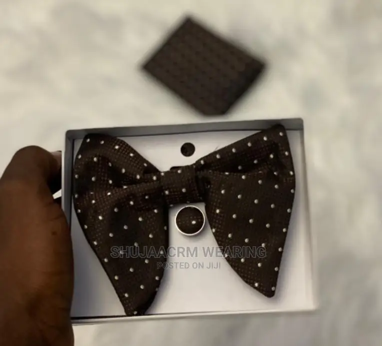 Valvet Neck Tie
