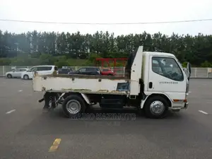 Mitsubish Canter