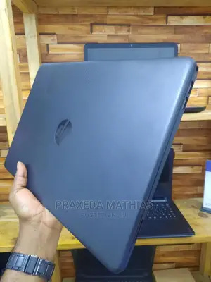 Laptop HP 15-F272wm 4GB Intel Core 2 Duo HDD 500GB