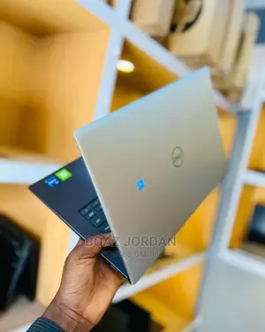 New Laptop Dell Inspiron 14 16GB Intel Core I7 SSD 512GB