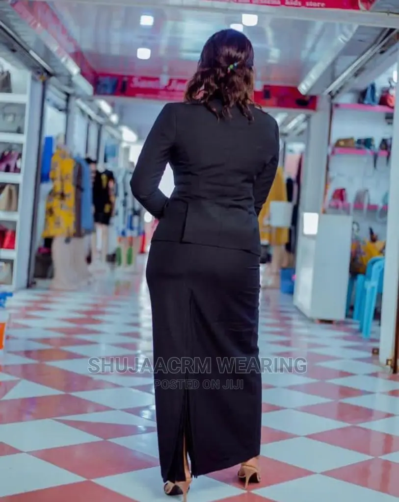 Ladies Suits Wear