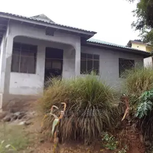 3bdrm House in , Kimara for Sale