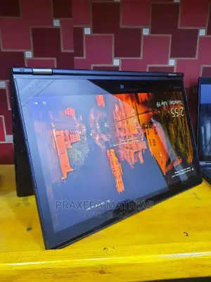 Photo - Laptop Lenovo ThinkPad P43s 16GB Intel Core I7 HDD 500GB