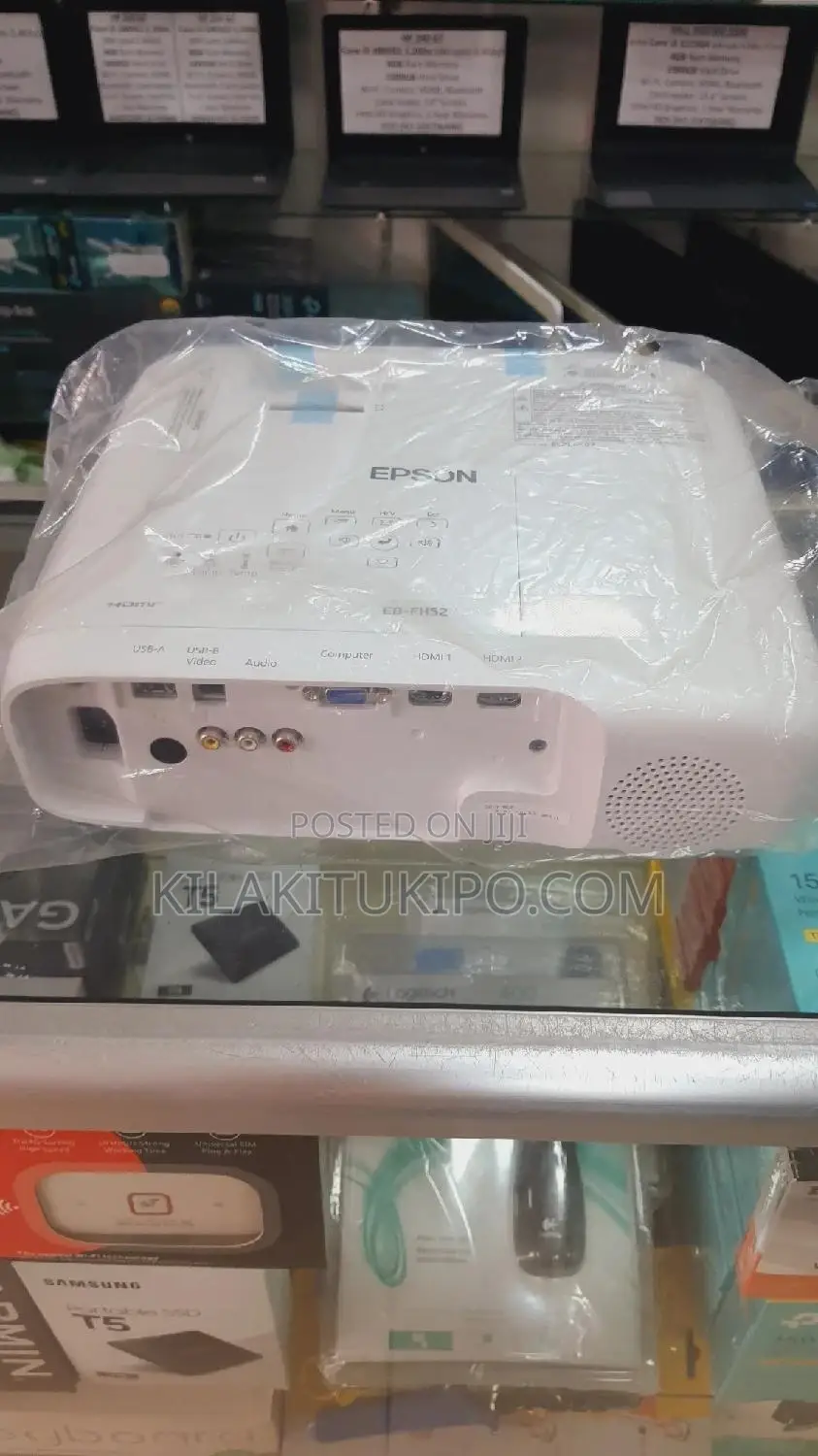 EPSON Projector Fh52
