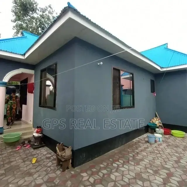 3bdrm House in Maxposh, Temeke for Sale