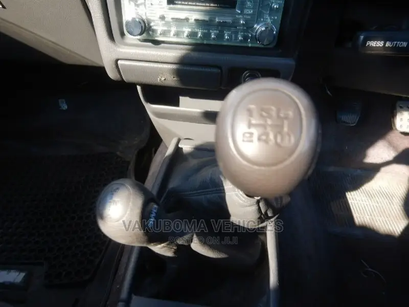 Toyota Hilux 1994 Green