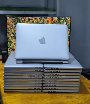 Laptop Apple MacBook Pro 2015 16GB Intel Core I7 SSD 512GB