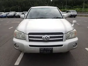 Toyota Kluger 2005 Silver