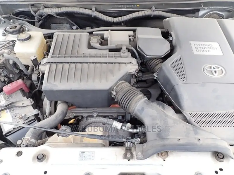 Toyota Kluger 2005 Silver