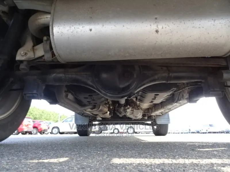 Mitsubishi Pajero 2003 Silver