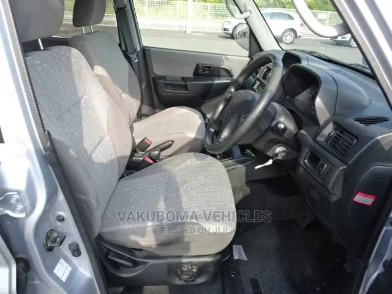 Mitsubishi Pajero 2003 Silver