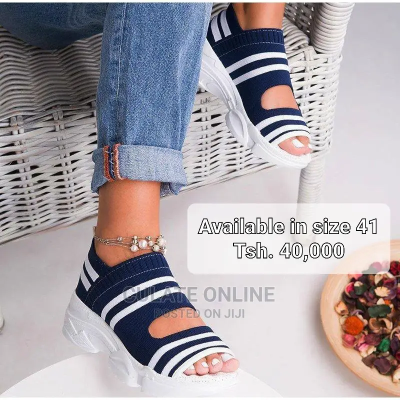 Sneaker Sandals