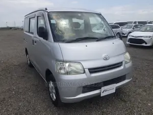 Toyota Lite-Ace 2010 Silver