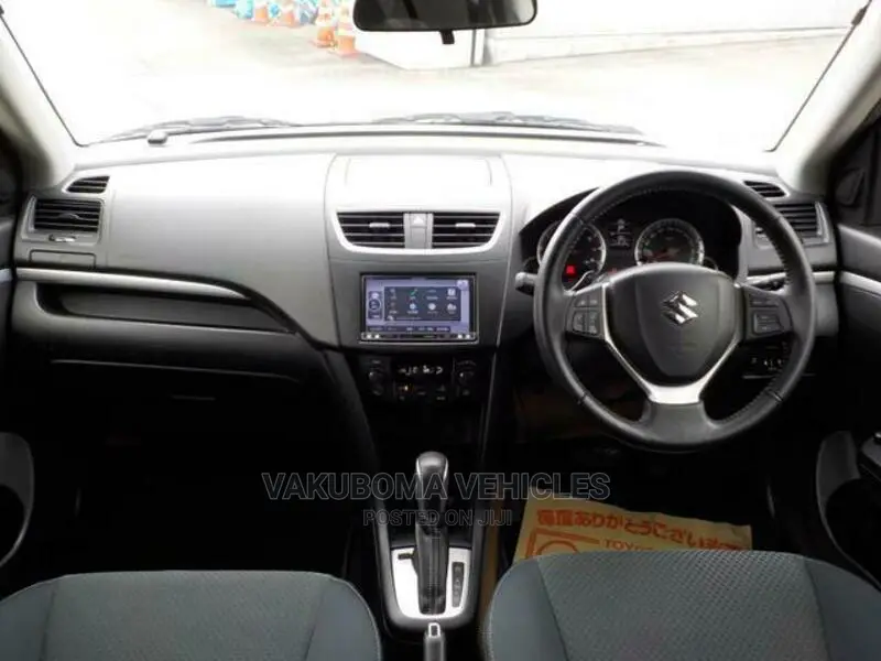 Suzuki Swift 2014 Red
