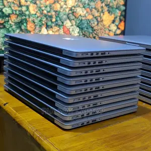 New Laptop Apple MacBook 2015 16GB Intel Core I7 SSD 512GB