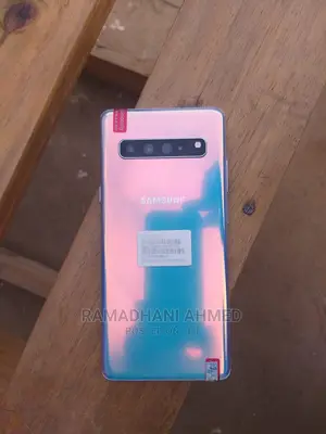 Samsung Galaxy S10 5G 256 GB Blue