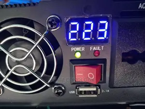 New Original Power Inverter 2000W,Dc12v to 240V.1 USB