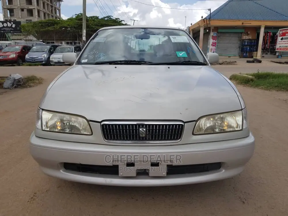 Toyota Sprinter 1999 Silver