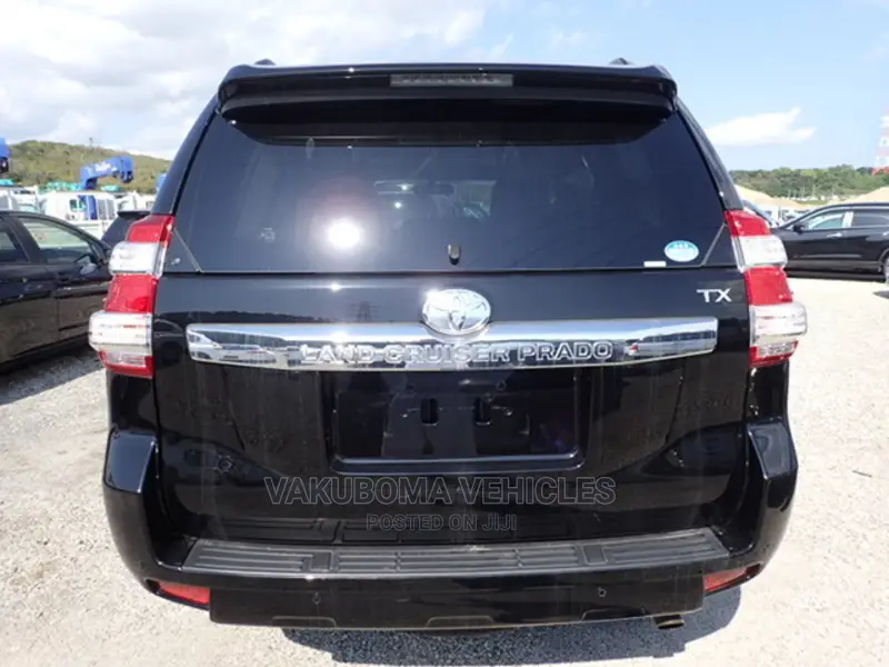 Toyota Land Cruiser Prado 2015 Black